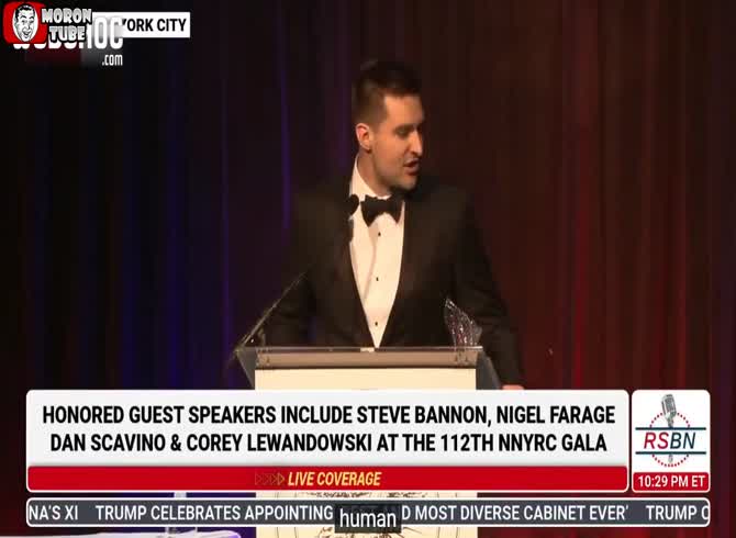 Video :Alex Bruesewitz, a Trump aide, passes out during a New York Republican club event